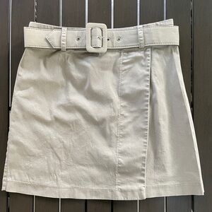 LOVE & PIECE BELTED FLAP MINI SKIRT!!